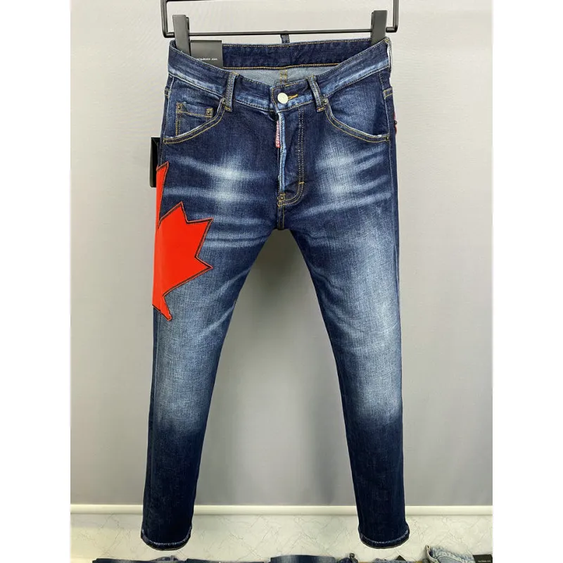 2025 DSQ2 Mens Denim Jeans Bold Red Maple Leaf Print with Faded Wash for Trendy Gentlemen #A54911