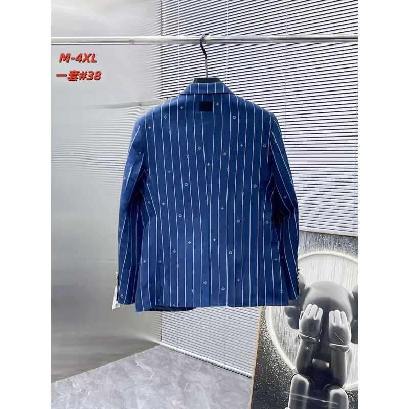 Louis Vuitton Suit #A59939