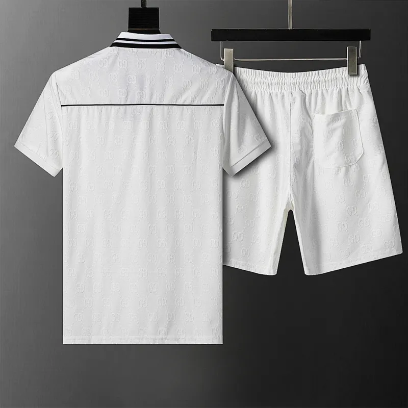 Gucci Tracksuits for Gucci short tracksuits for men #A61451