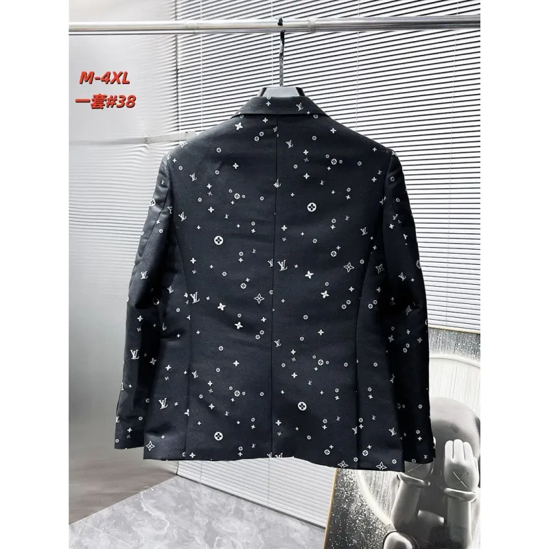Louis Vuitton Suit #A59938