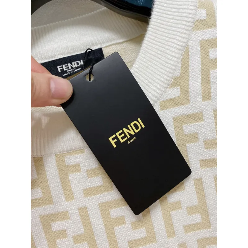 Fendi Sweater for MEN #A58996
