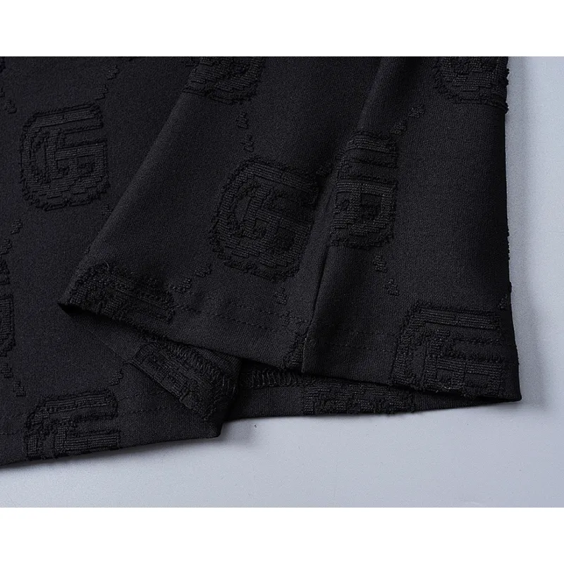 Gucci Tracksuits for Gucci short tracksuits for men #A61445