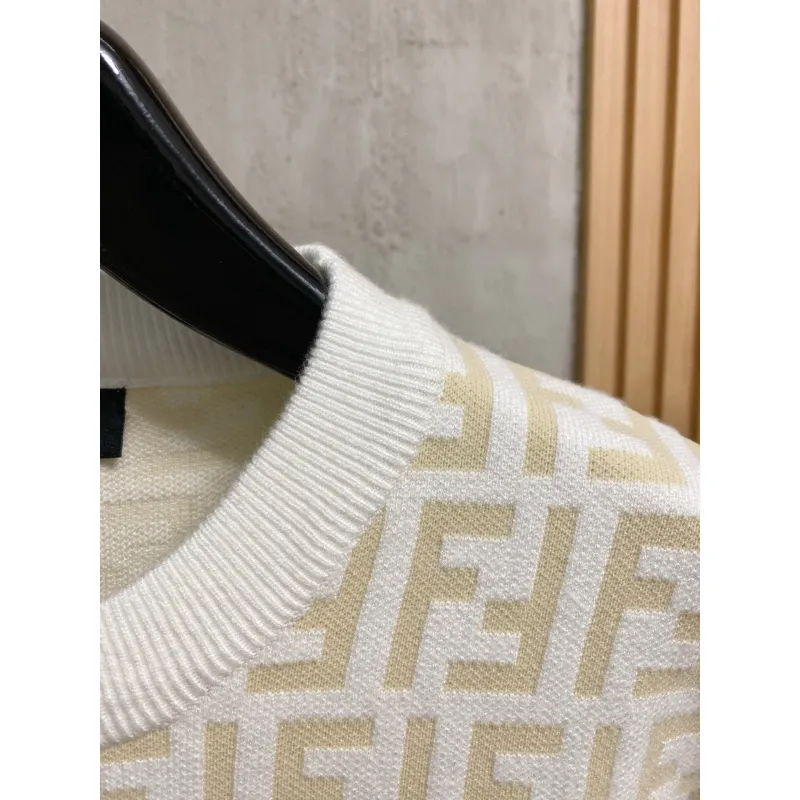 Fendi Sweater for MEN #A58996