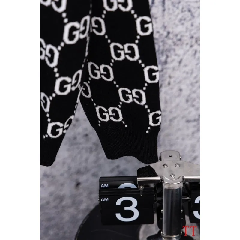 Gucci Sweaters for Men New classic fine-knit crewneck sweater for AW #A57884
