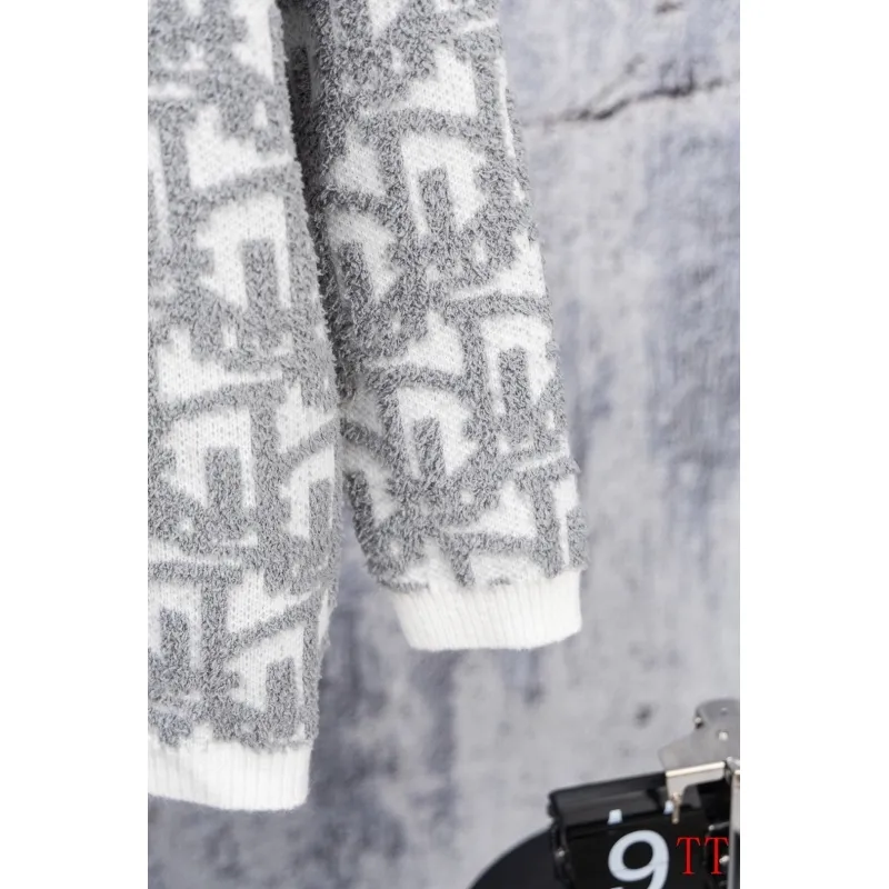 D-ior Sweaters D-iors new season classic knit cardigan #A57880 D-ior Sweaters D-iors new season classic knit cardigan #A57880