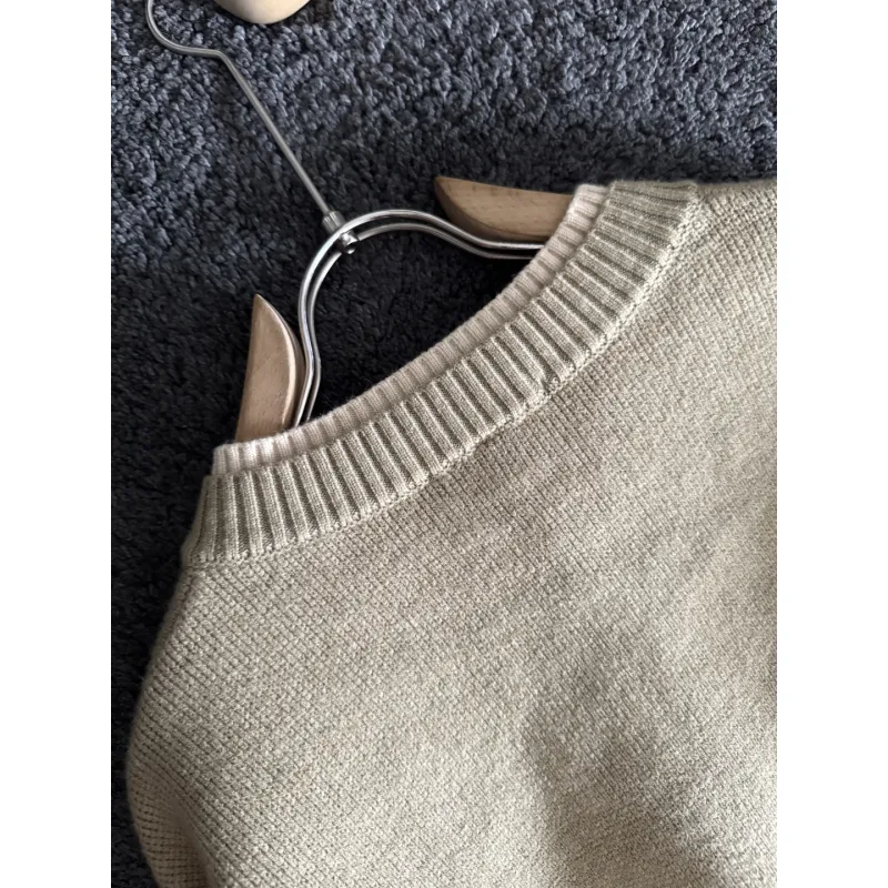 D-ior Sweaters #A56921