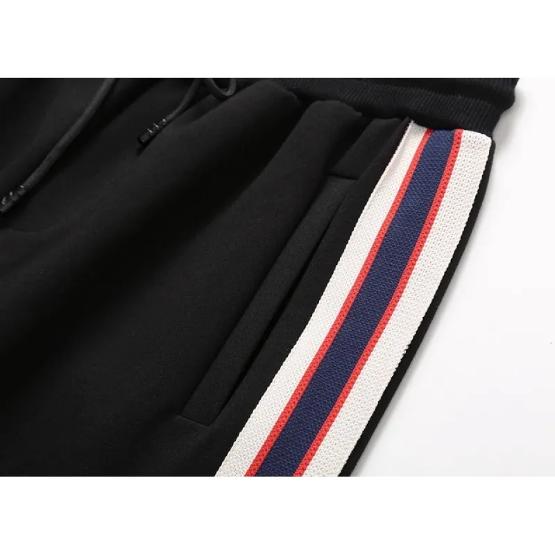 Gucci Tracksuits for MEN #880061