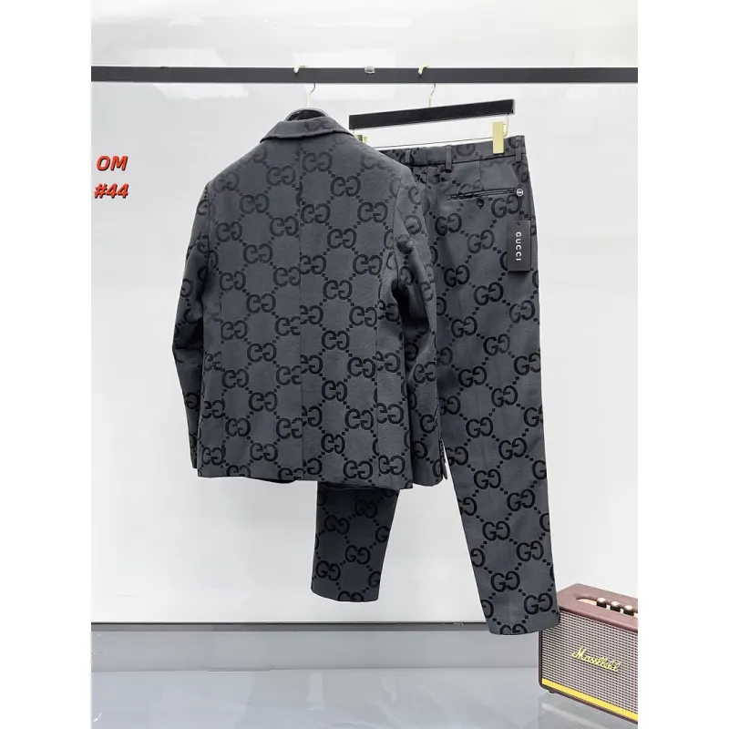 Gucci Suits #A65657