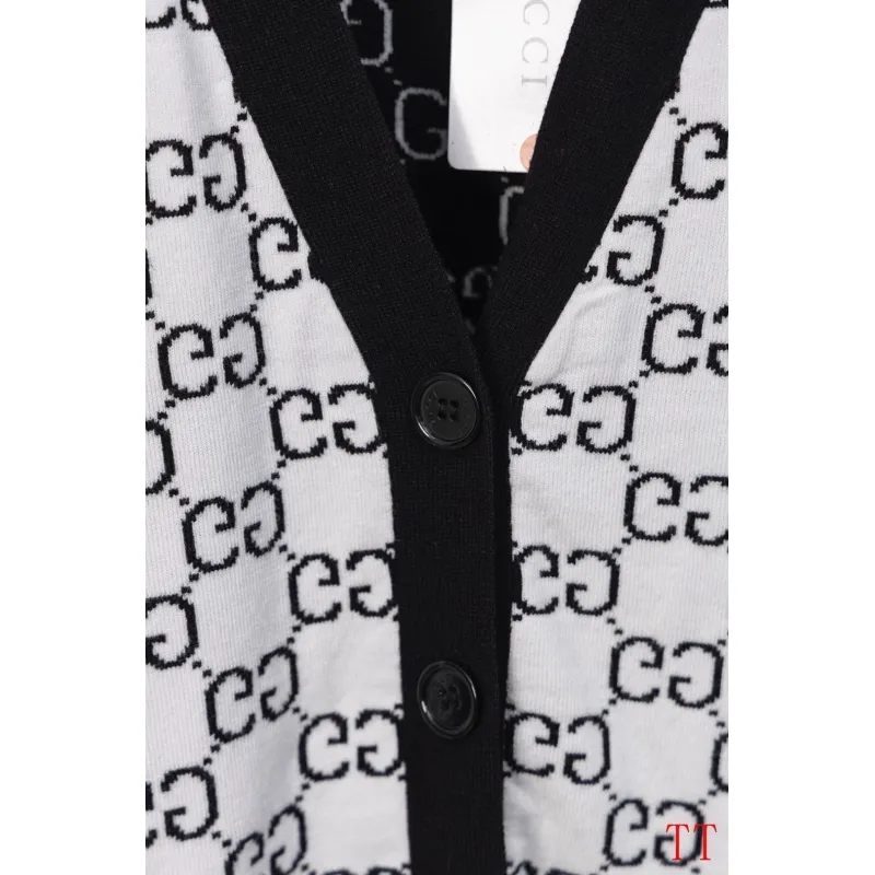 Gucci Sweaters for Men New classic fine-knit crewneck sweater for AW #A57892