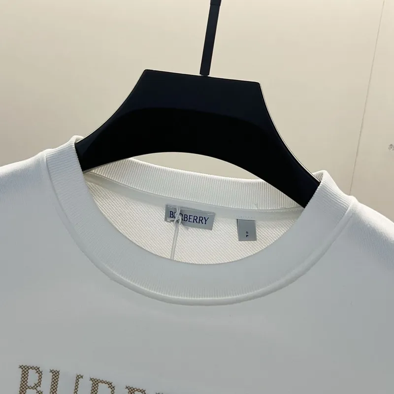 Burberry White/Black Sweatshirt With Classic Equestrian Knight Logo And Brand Name #A54394