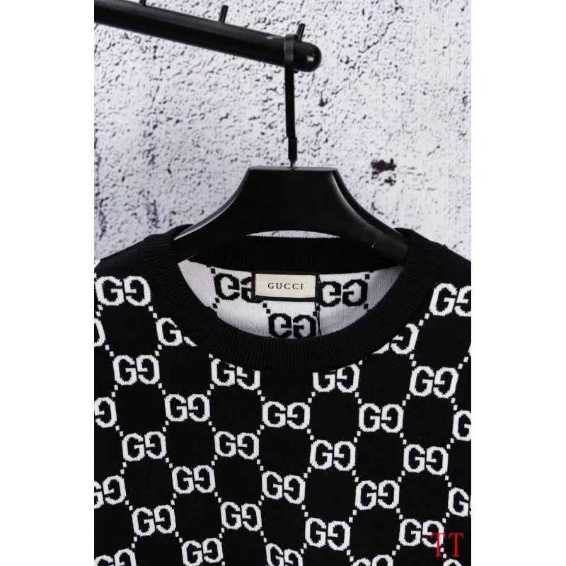 Gucci Sweaters for Men New classic fine-knit crewneck sweater for AW #A57884