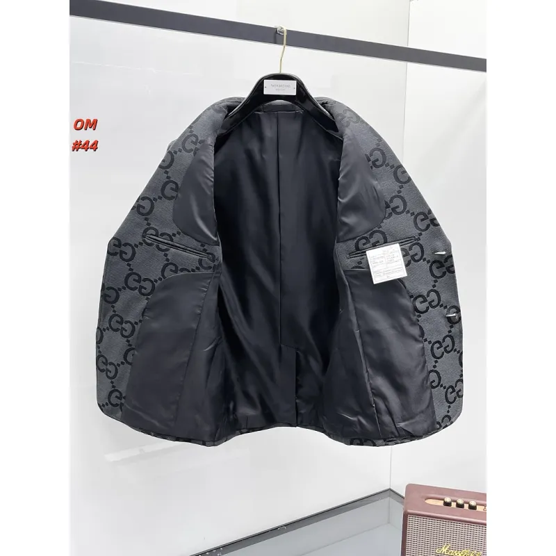 Gucci Suits #A65657