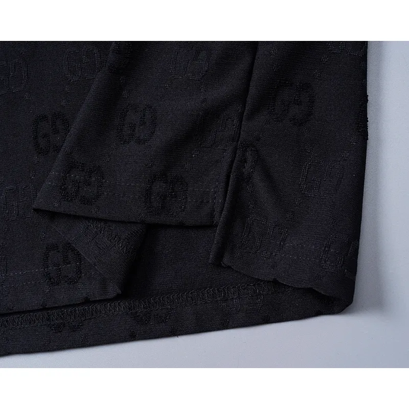 Gucci Tracksuits for Gucci short tracksuits for men #A61450