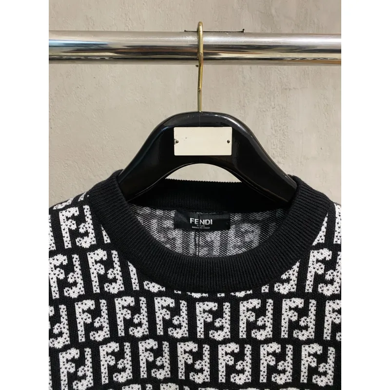 Fendi Sweater for MEN #A59002