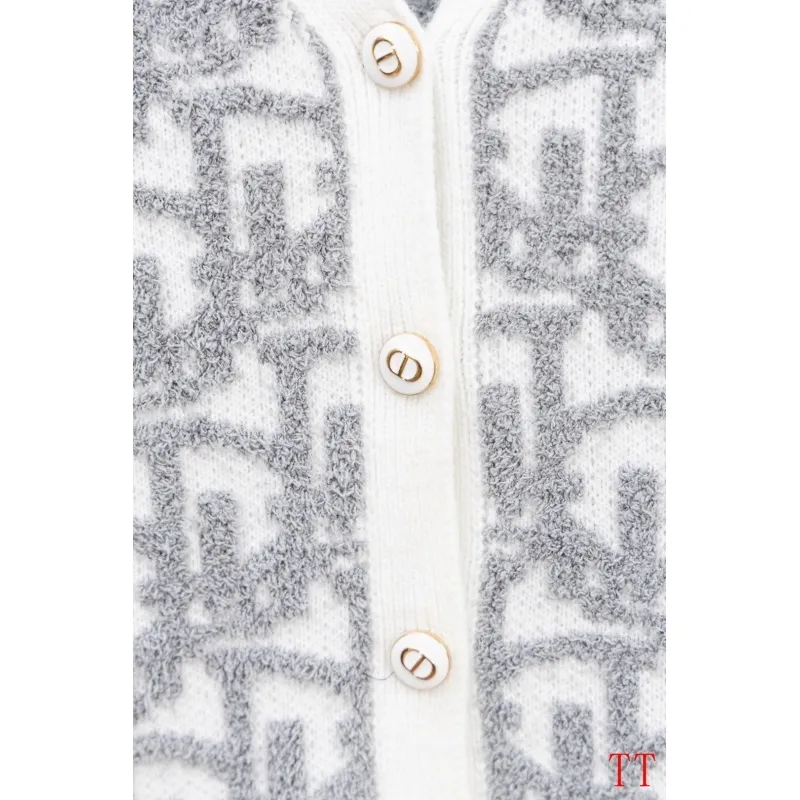 D-ior Sweaters D-iors new season classic knit cardigan #A57880 D-ior Sweaters D-iors new season classic knit cardigan #A57880