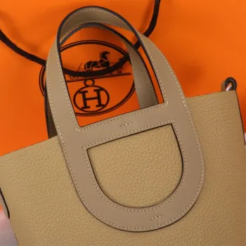 Hermès Mini Handbag Collection Diverse Colors Timeless Design For Fashion Enthusiasts #A51676