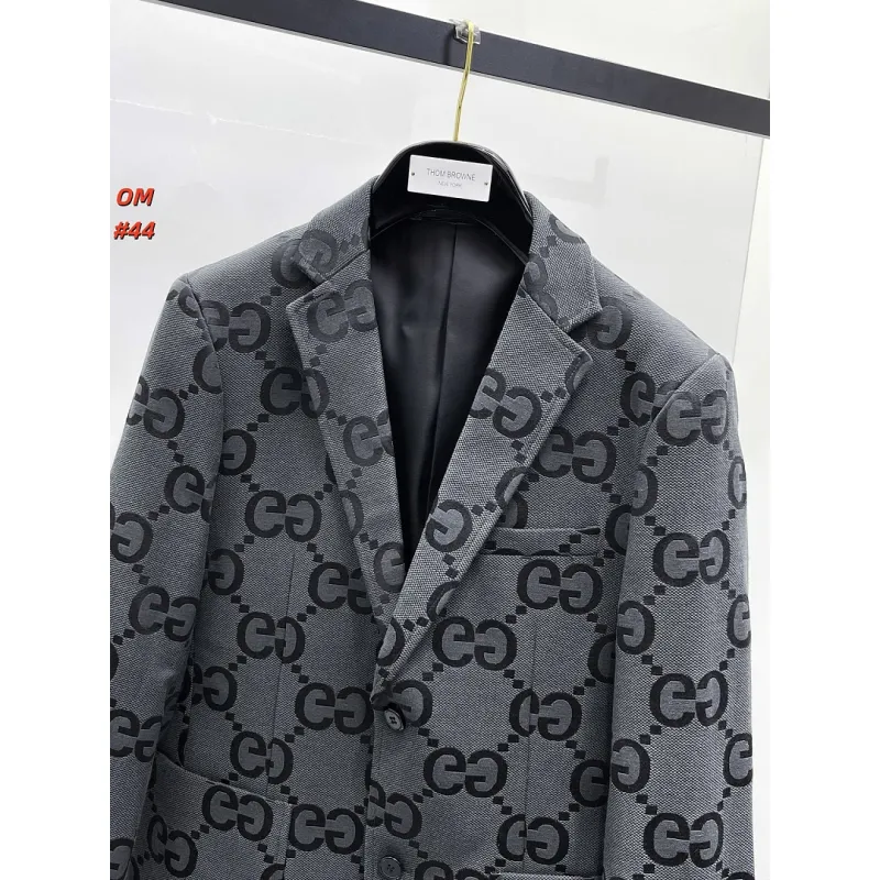 Gucci Suits #A65657