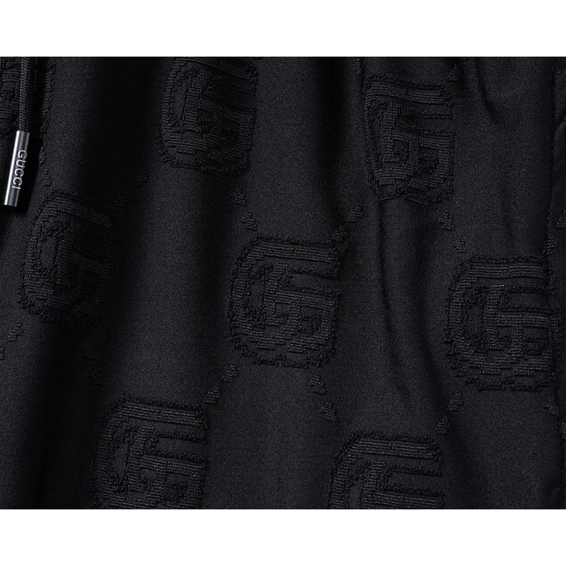 Gucci Tracksuits for Gucci short tracksuits for men #A61445