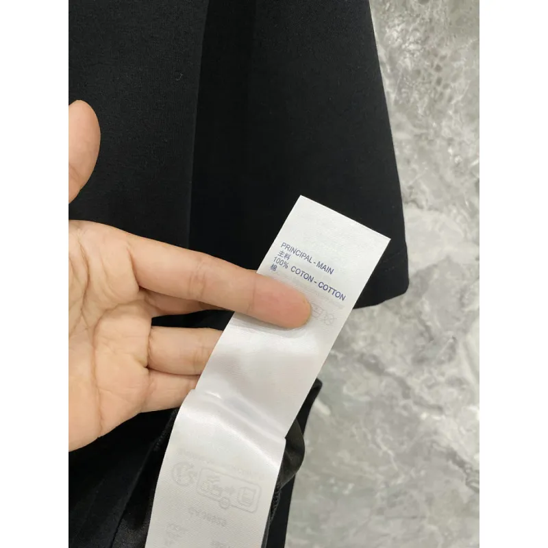 Louis Vuitton tracksuits for Louis Vuitton short tracksuits for men #A64376