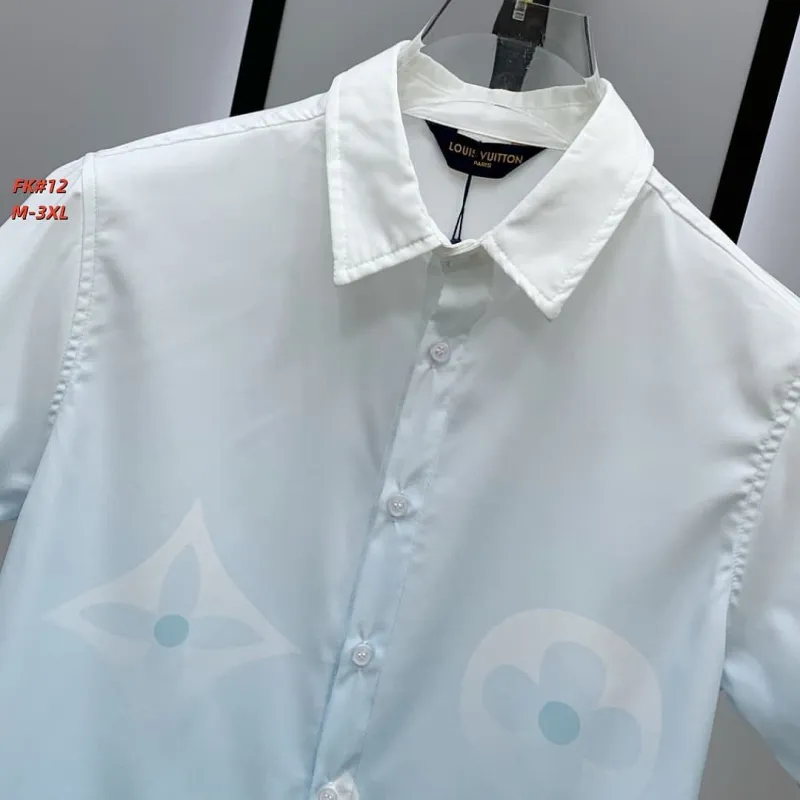 Louis Vuitton tracksuits for Louis Vuitton short tracksuits for men #A65689