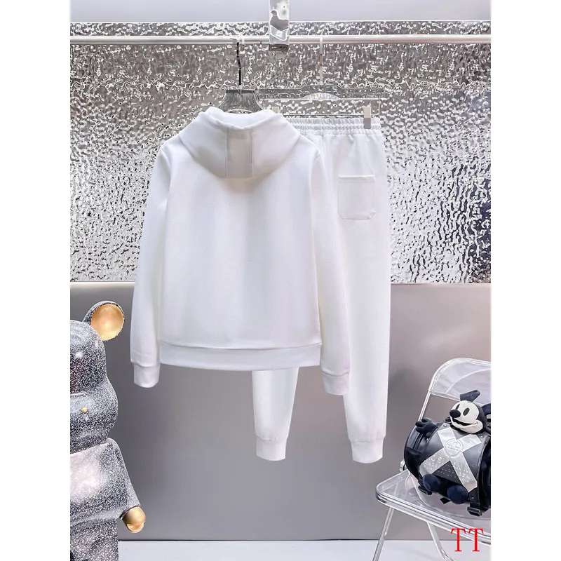 D&G Tracksuits for Men #A50640 D&G Tracksuits for Men #A50640