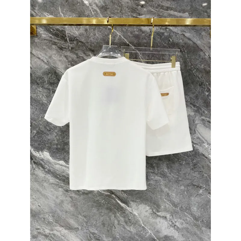 Louis Vuitton tracksuits for Louis Vuitton short tracksuits for men #A64389 Louis Vuitton tracksuits for Louis Vuitton short tracksuits for men #A64389