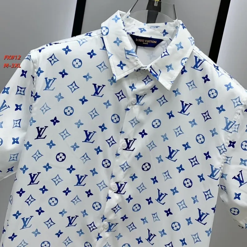 Louis Vuitton tracksuits for Louis Vuitton short tracksuits for men #A65687
