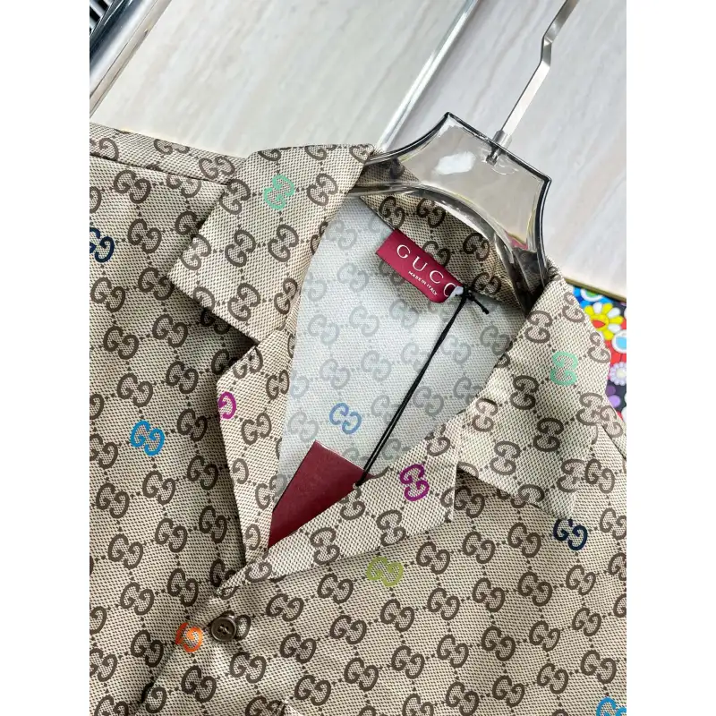 Gucci shirts for Gucci short-sleeved shirts for men #A53174 Gucci shirts for Gucci short-sleeved shirts for men #A53174