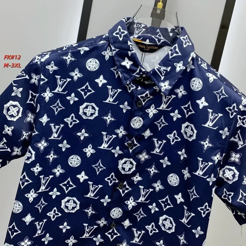 Louis Vuitton tracksuits for Louis Vuitton short tracksuits for men #A65685