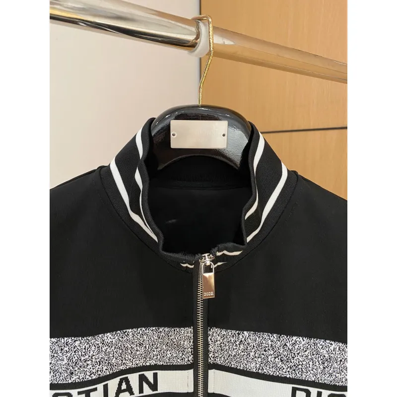 Dior tracksuits for Dior Short Tracksuits for men #A60168