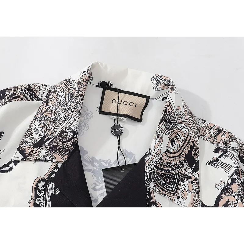 Gucci shirts for Gucci short-sleeved shirts for men #999932203 Gucci shirts for Gucci short-sleeved shirts for men #999932203