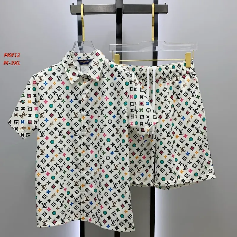 Louis Vuitton tracksuits for Louis Vuitton short tracksuits for men #A65688 Louis Vuitton tracksuits for Louis Vuitton short tracksuits for men #A65688