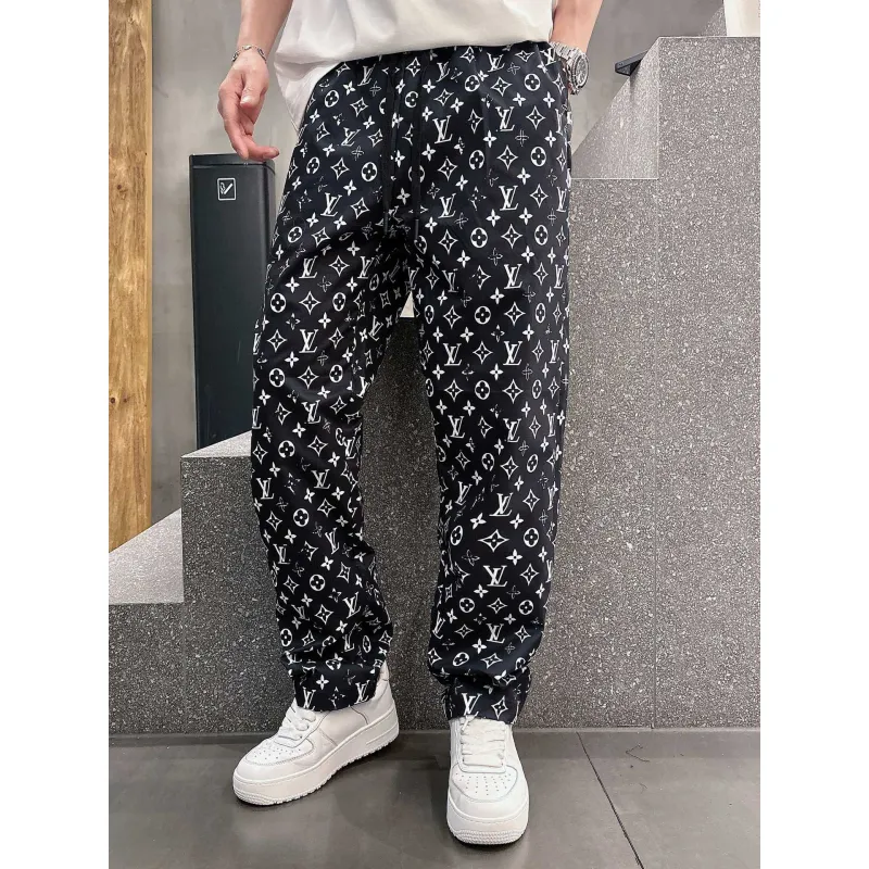 Louis Vuitton Pants for Louis Vuitton Long Pants #A52174