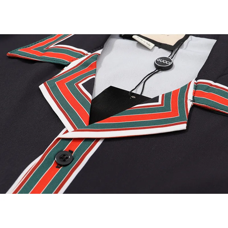 Gucci shirts for Gucci short-sleeved shirts for men #999925885 Gucci shirts for Gucci short-sleeved shirts for men #999925885