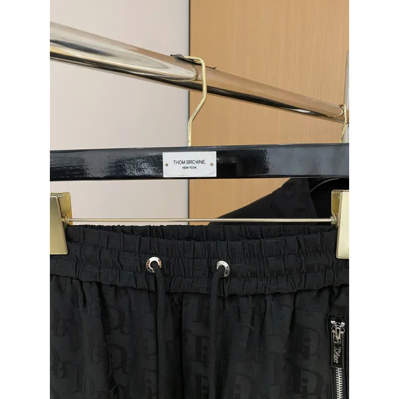 Dior tracksuits for Dior Short Tracksuits for men #A60156