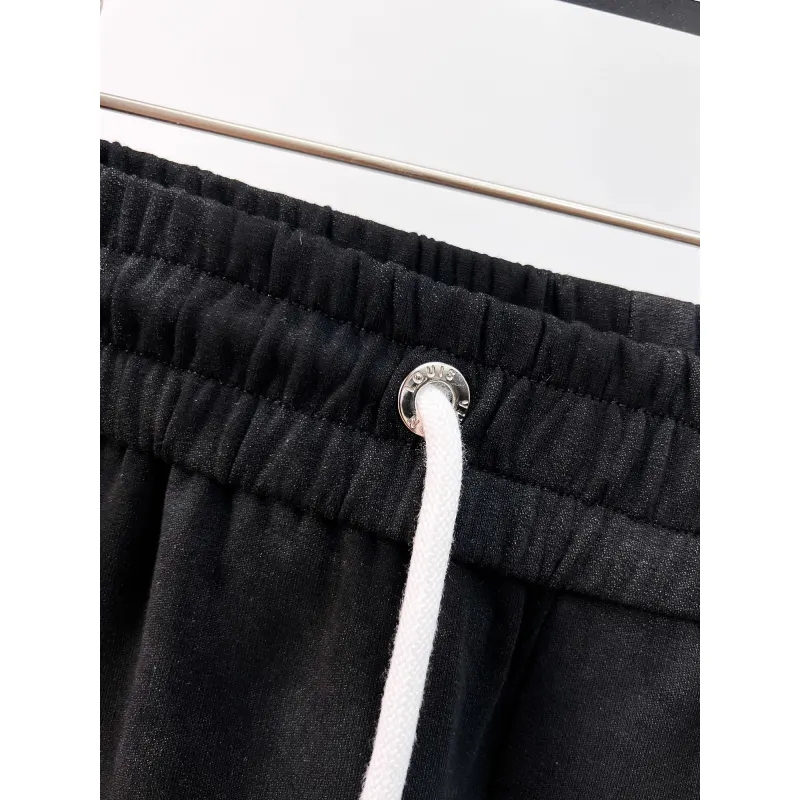 Louis Vuitton Pants for Louis Vuitton Long Pants #A43480