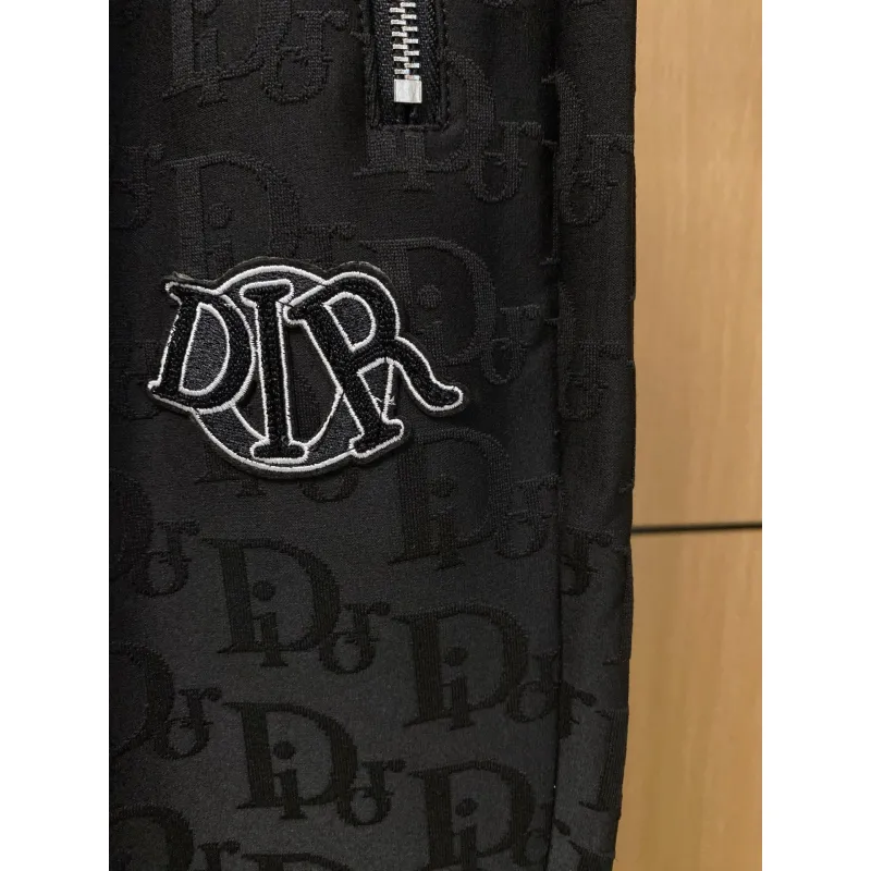 Dior tracksuits for Dior Short Tracksuits for men #A60156