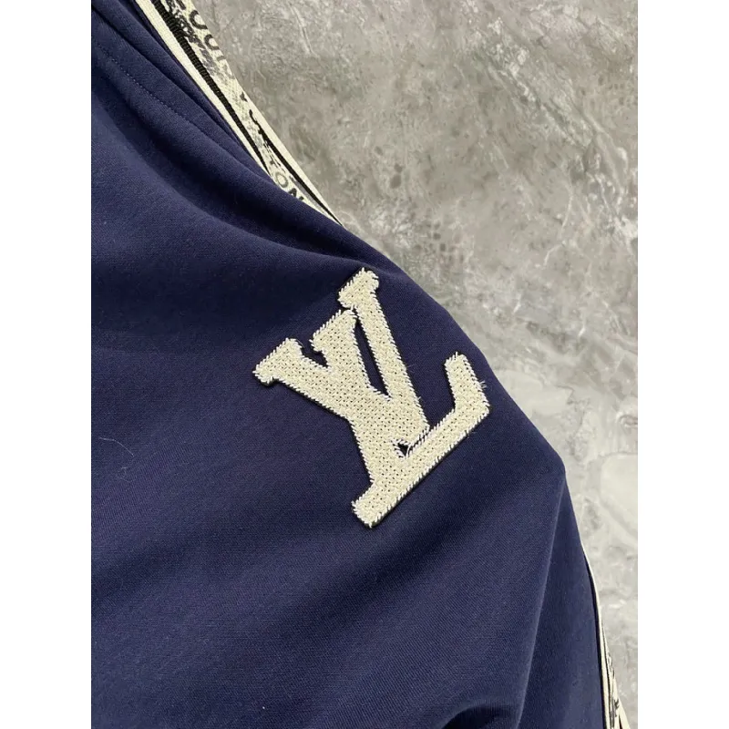 Louis Vuitton tracksuits for Louis Vuitton short tracksuits for men #A64393 Louis Vuitton tracksuits for Louis Vuitton short tracksuits for men #A64393