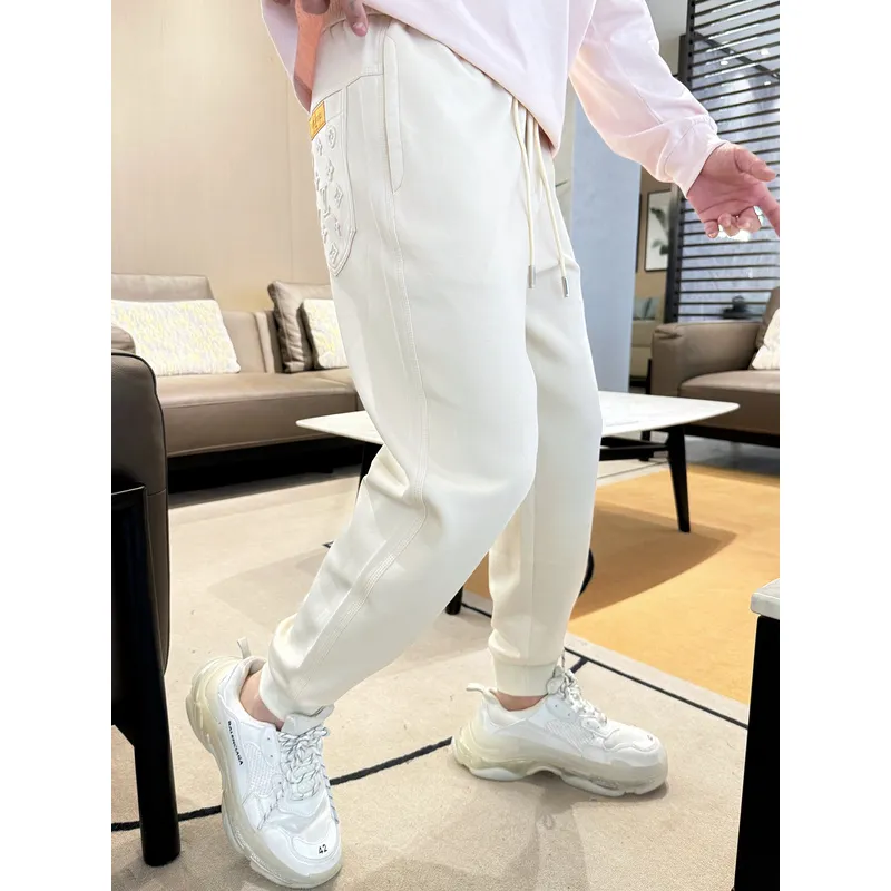 Louis Vuitton Pants for Louis Vuitton Long Pants #A49346