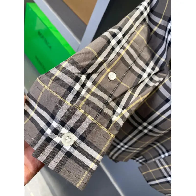 Burberry Shirts for Burberry Mens AAA+ Burberry Long-Sleeved Shirts #A58527