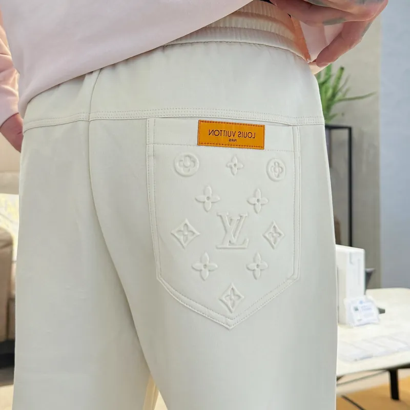 Louis Vuitton Pants for Louis Vuitton Long Pants #A49346