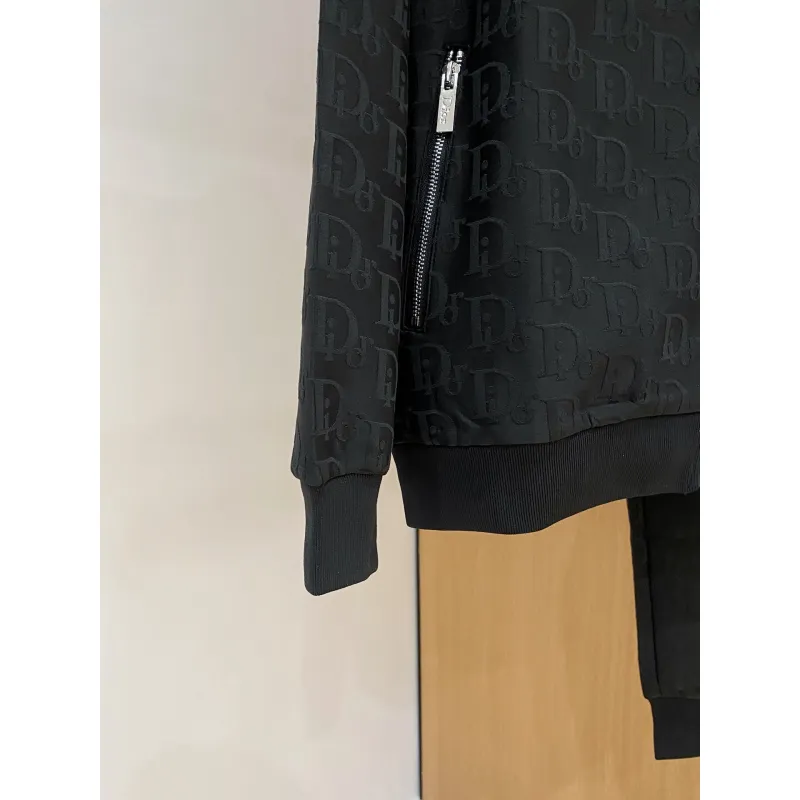 Dior tracksuits for Dior Short Tracksuits for men #A60156