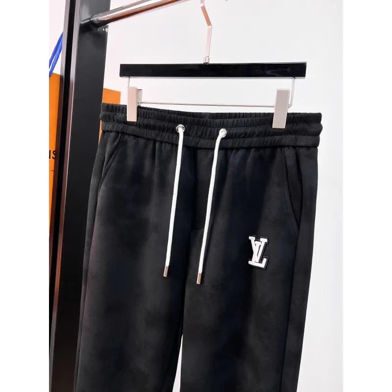 Louis Vuitton Pants for Louis Vuitton Long Pants #A43480