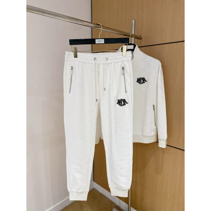 Dior tracksuits for Dior Short Tracksuits for men #A60155