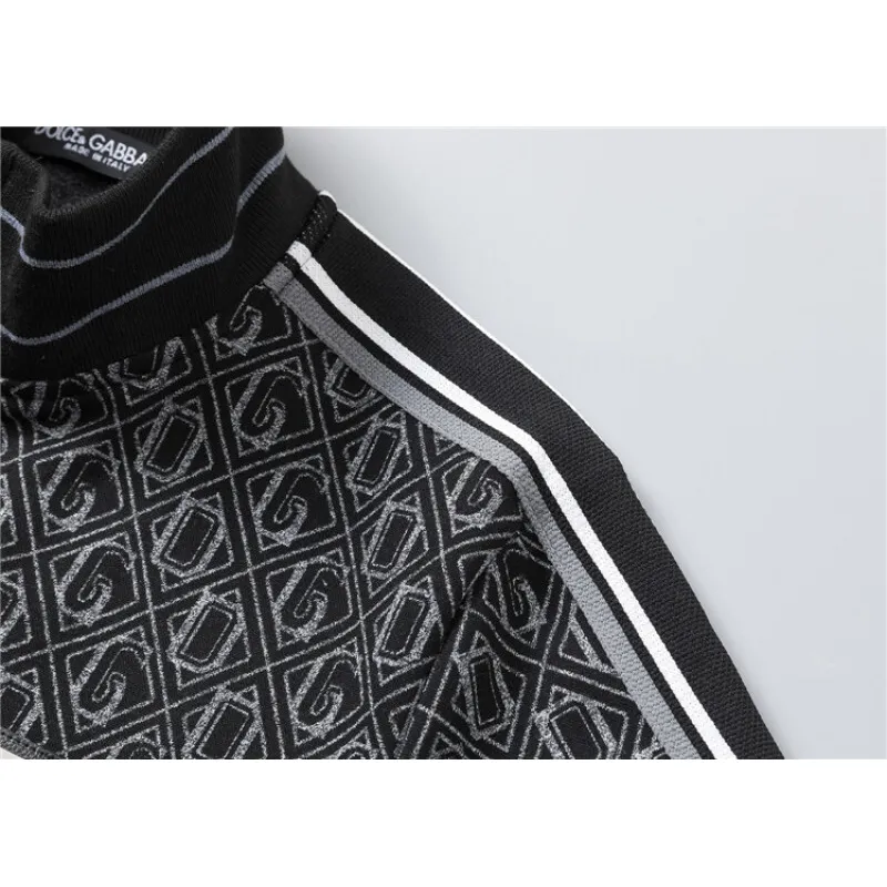 Burberry Tracksuits for Mens long tracksuits #A55422