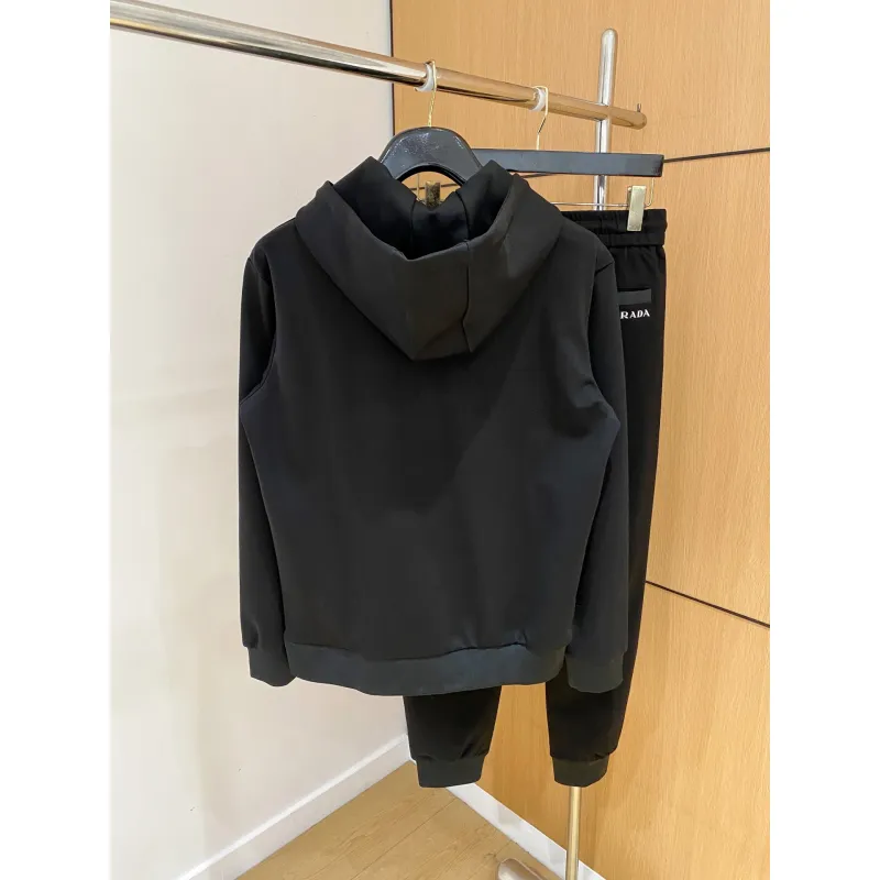 Prada Tracksuits for men #A60150