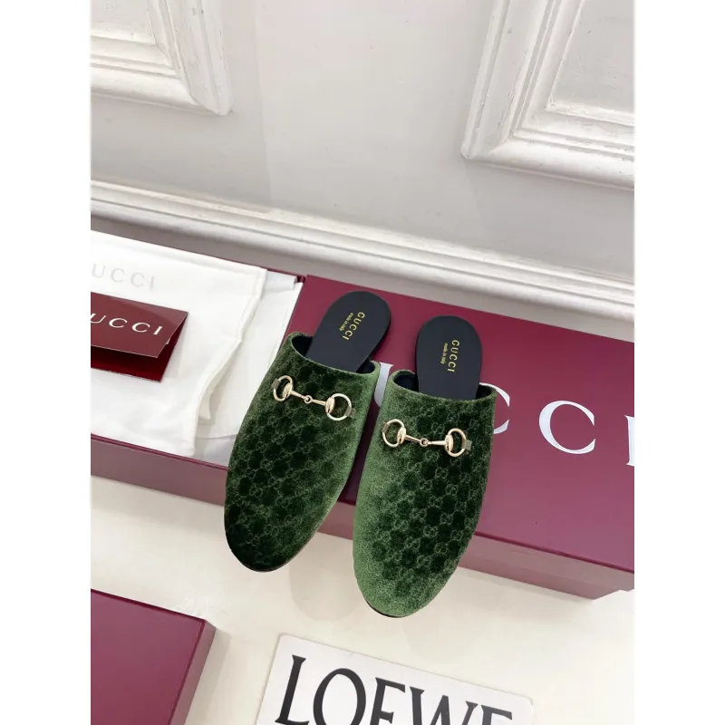 Gucci Shoes for Womens Gucci Slippers #A55907