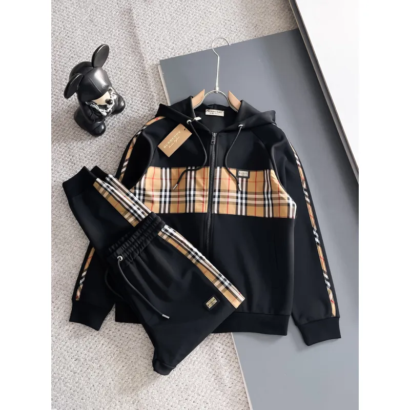 Burberry Tracksuits for Mens long tracksuits #A58877