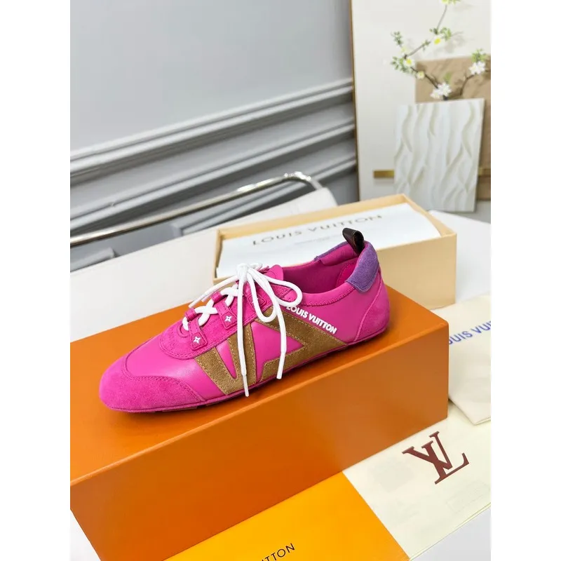 Gucci Shoes for Women Gucci Sneakers #A51356