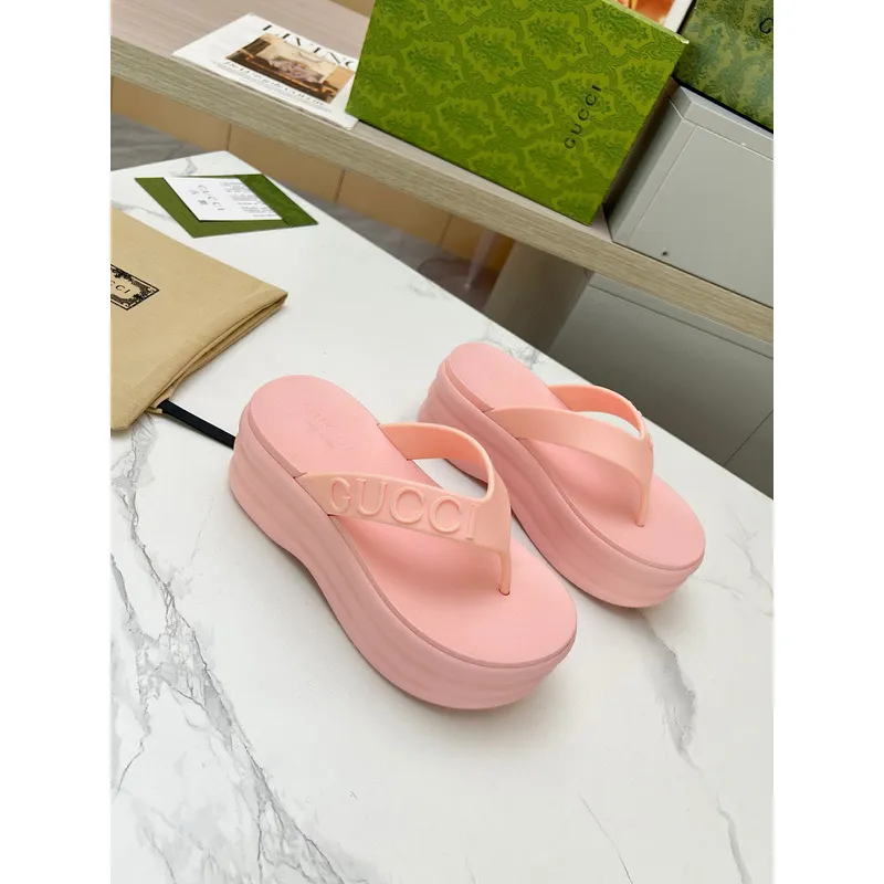 Gucci Shoes for Womens Gucci Slippers #A52469